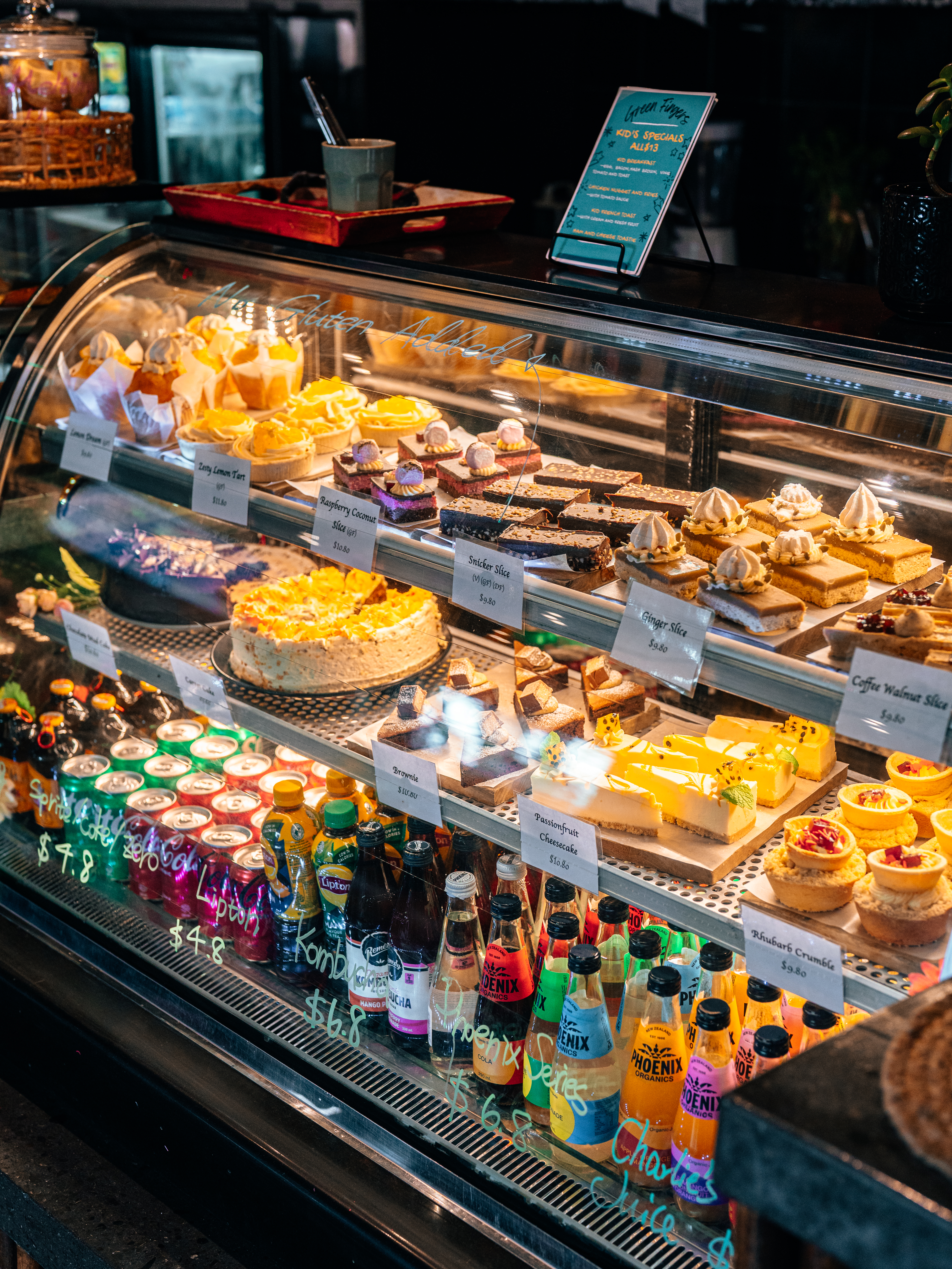 Cabinet Food Image 1